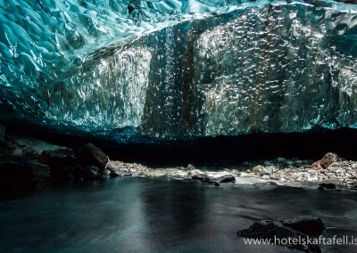 Ice caves close to Hótel Skaftafell, we strongly reccomend that you only visit the caves with an experinced glacier guide
